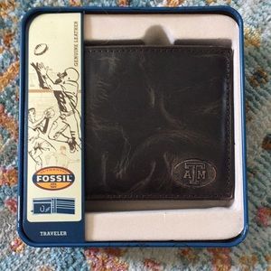 New Texas A&M wallet by Fossil